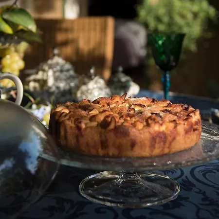 فندق مبيت وإفطار Mezza Luna *